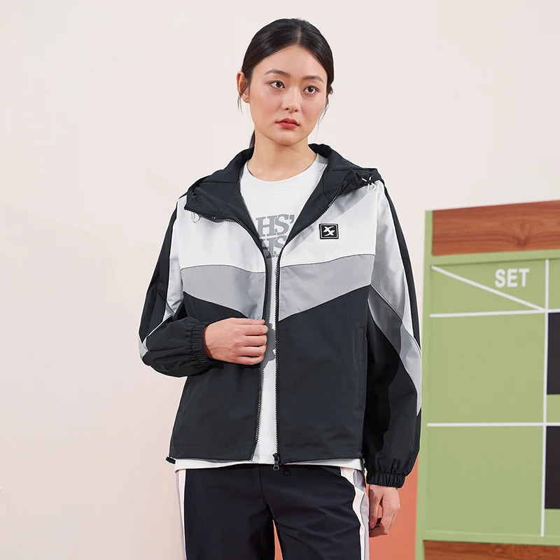 Xtep Durable Windbreaker