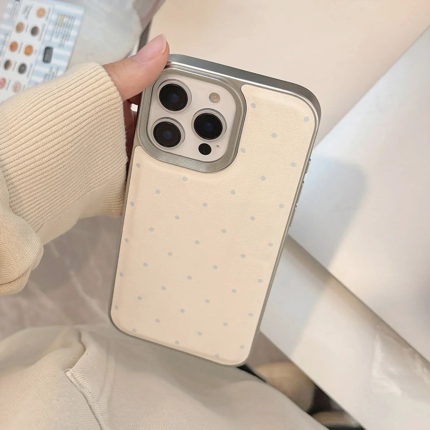 Full Screen Polka Dot Case for iPhone