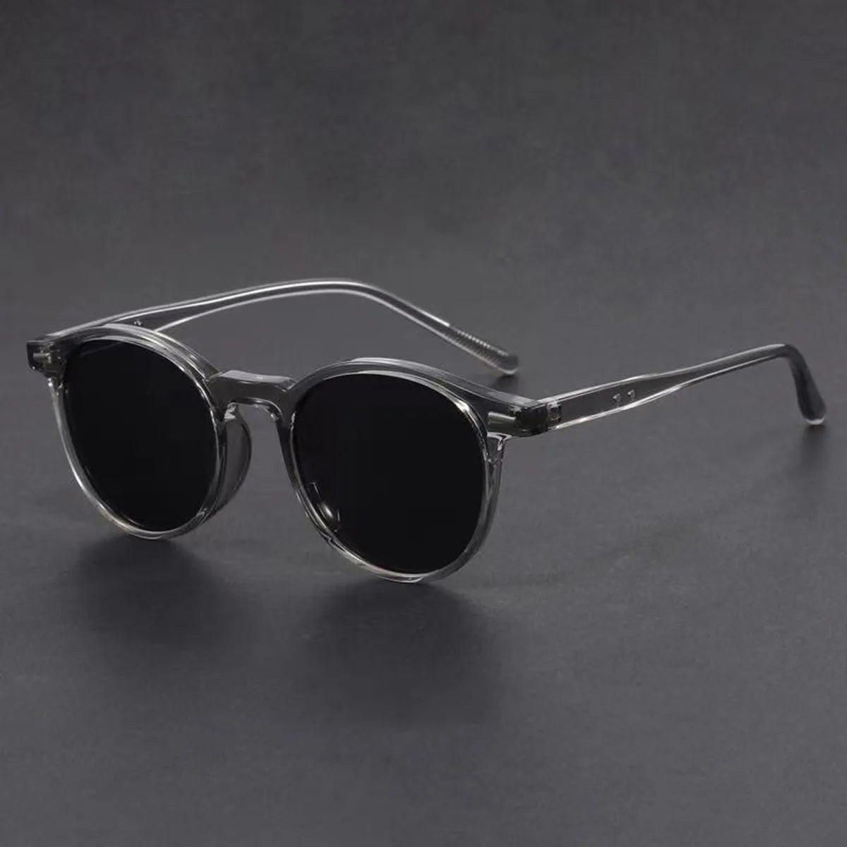 Ultra-light Round Frame UV Sunglasses