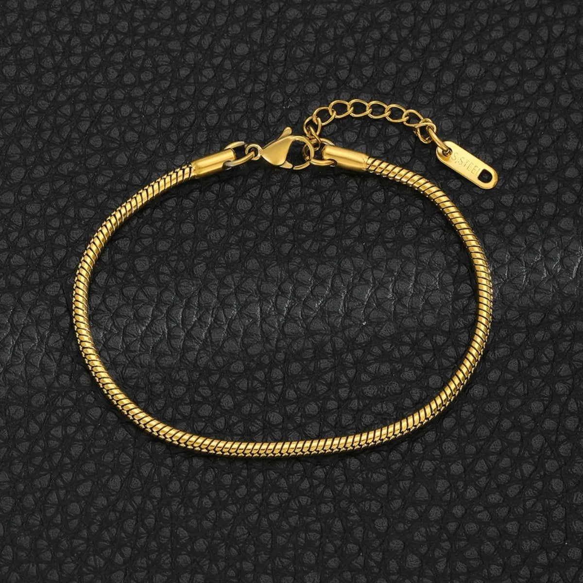 Round Bone Chain Bracelet