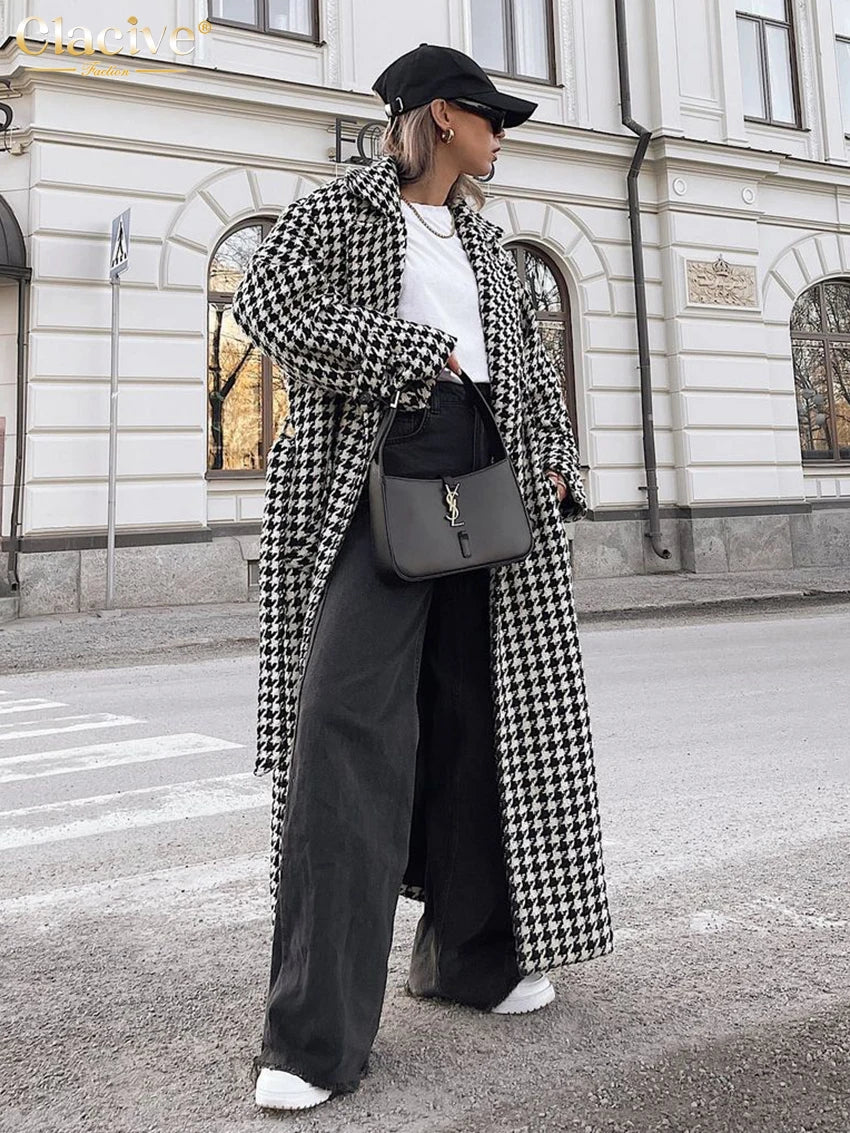 Modern Muse Loose Houndstooth Coat
