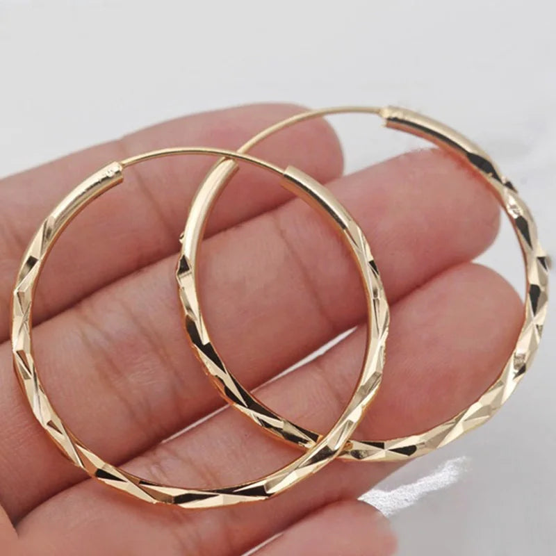 Geometric Pattern Hoop Earrings