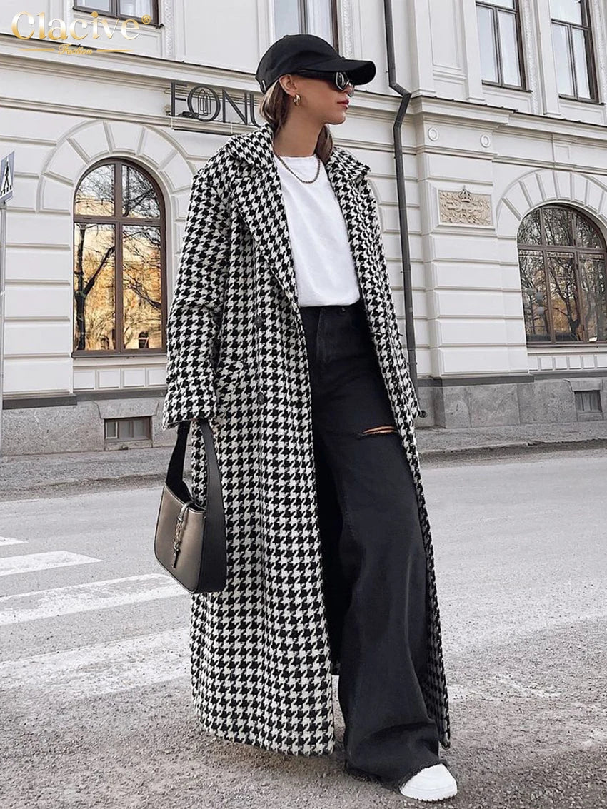 Modern Muse Loose Houndstooth Coat