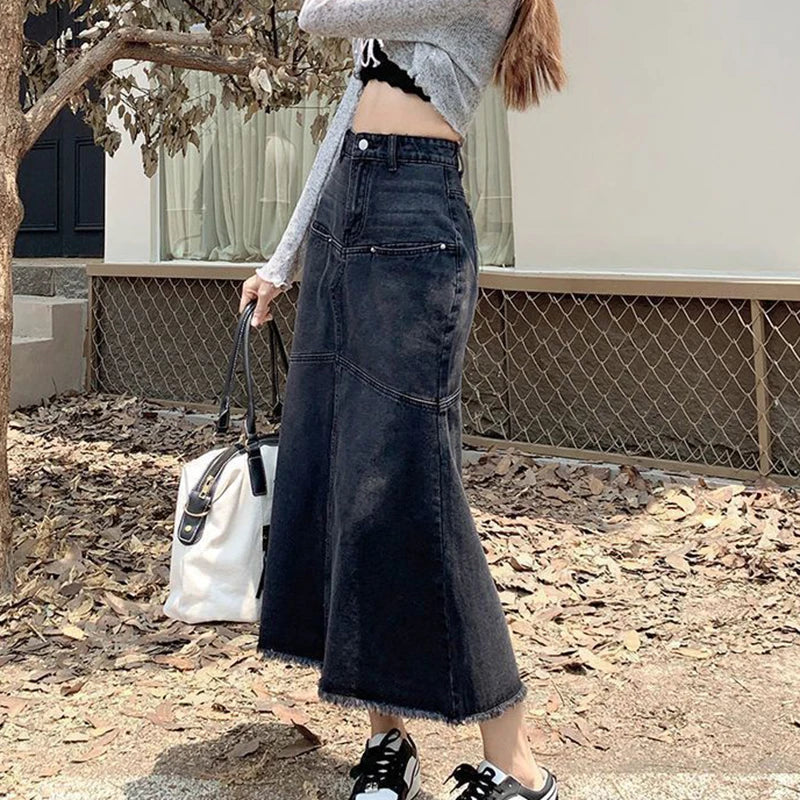 Raw Edge Denim Mid-length Skirt