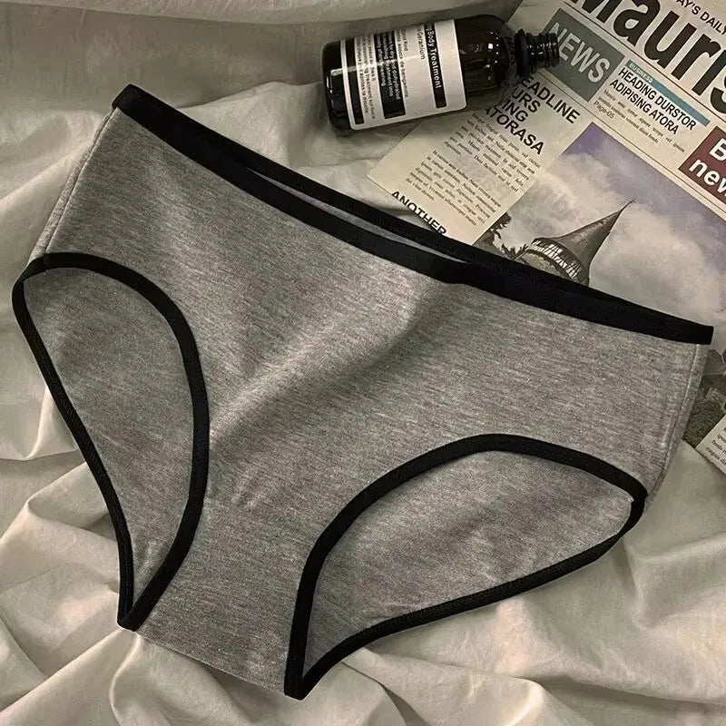 3pcs Cotton Triangle Mid Waist Underwear